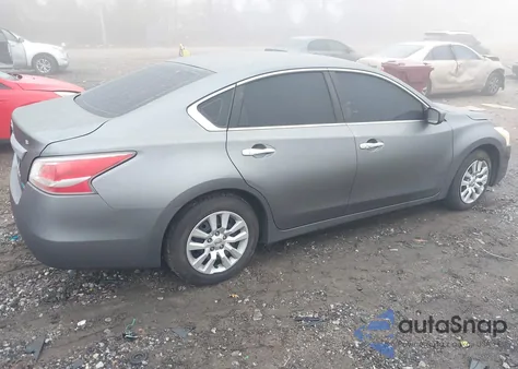 2014 Nissan Altima 2.5/2.5 S/2.5 Sl/2.5 Sv z USA, uszkodzony, nr VIN 1N4AL3AP7EC267561